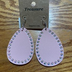 Handmade teardrop earrings